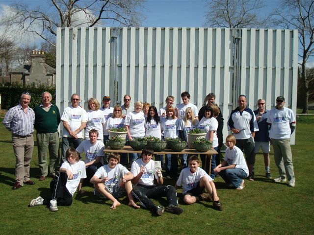 Cornwood volunteers and their new sightscreen